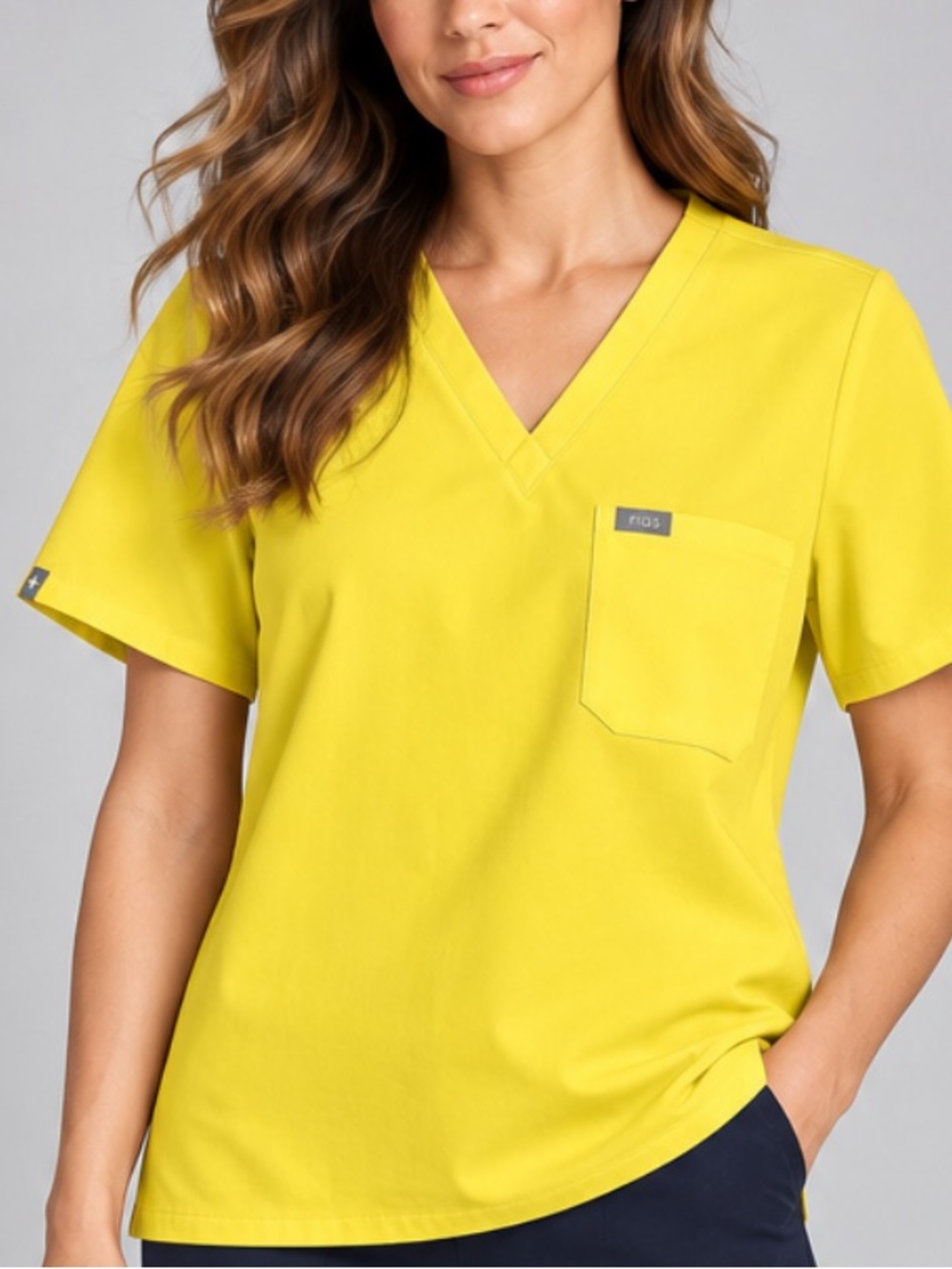 Figs technical scrub medical Short-Sleeve V-Neck Shirt in Yellow size M